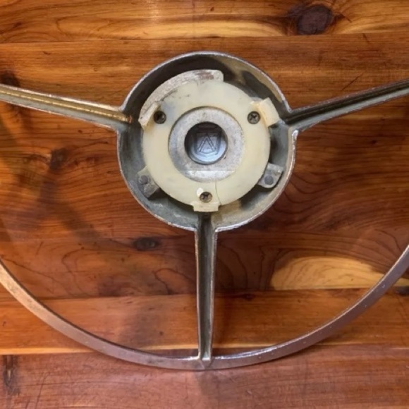 Vintage FAIRLANE 500 Chrome Steering Wheel - Picture 3 of 7
